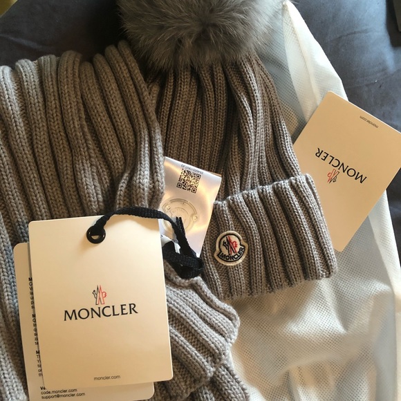 womens moncler hat and scarf set